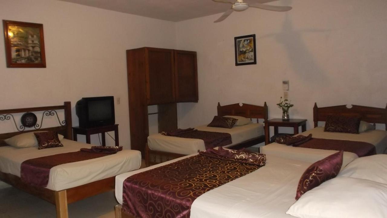 Hotel Canek Palenque Bagian luar foto